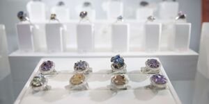 Image of a set of rings.