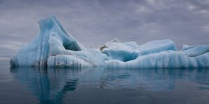 Image of an iceberg.