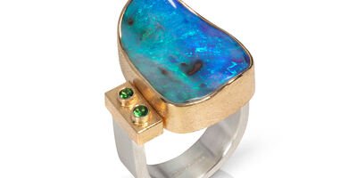 Image of a blue ring.