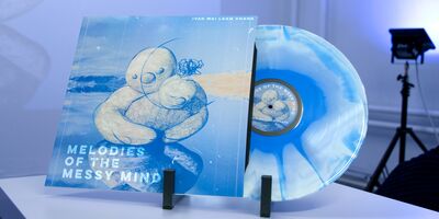 Image of artwokr painted on a vinyl.
